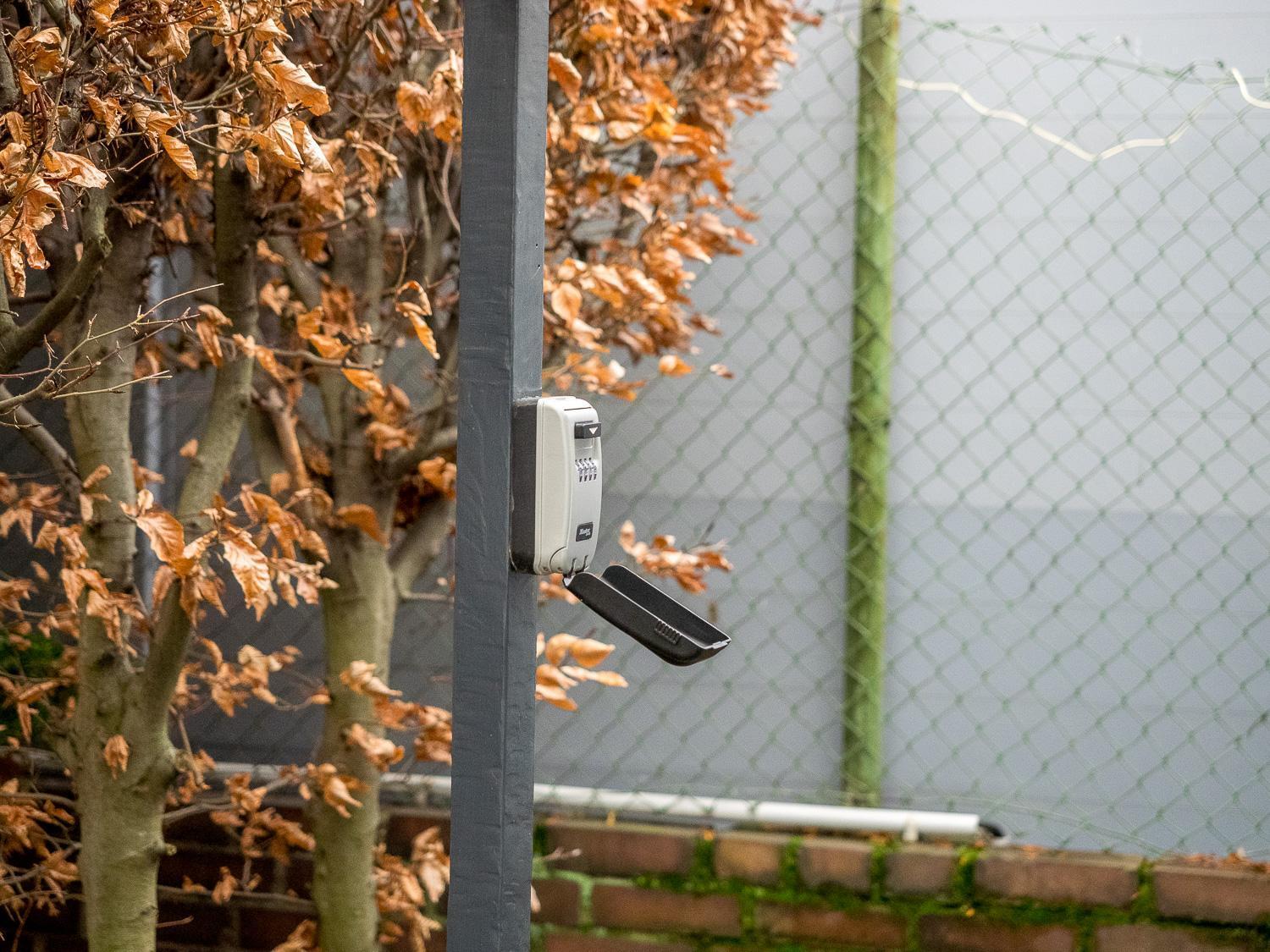 Tiny House In Duisburg By Junik Apartments ภายนอก รูปภาพ